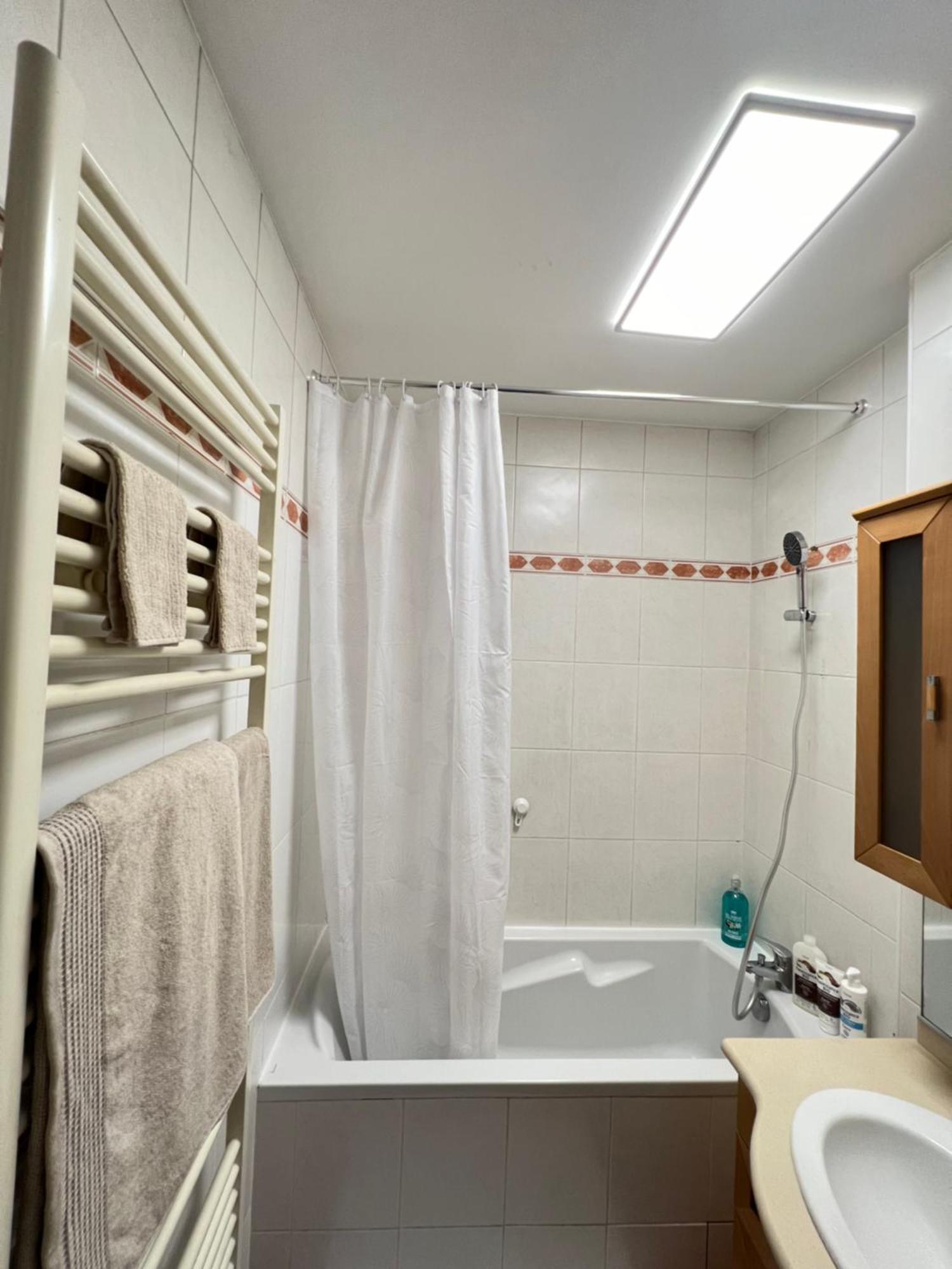 Appartement Coquelicot 25Km Paris Et Disney 퐁토 콩보 외부 사진