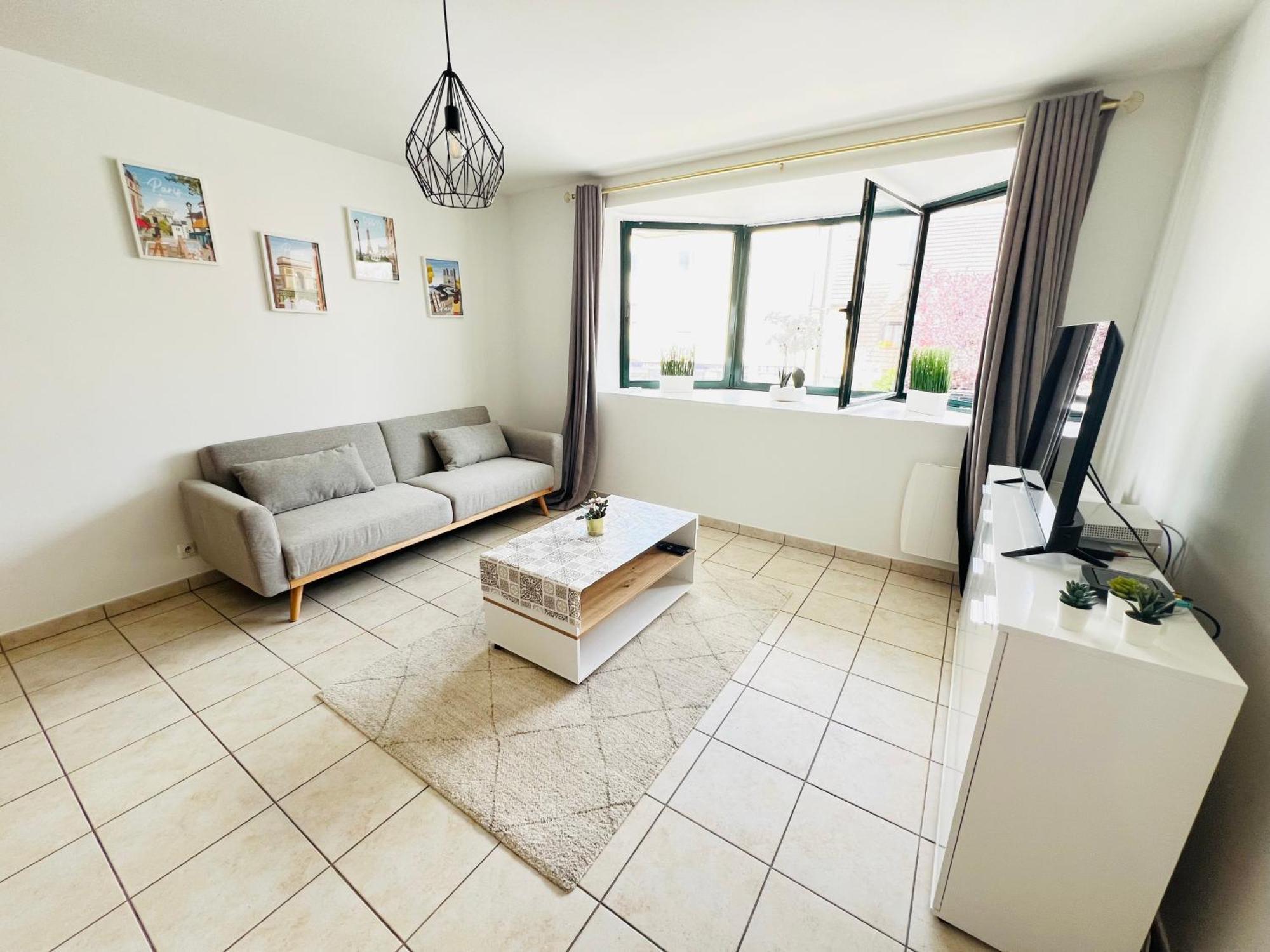 Appartement Coquelicot 25Km Paris Et Disney 퐁토 콩보 외부 사진